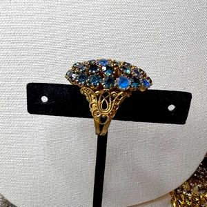 Vintage signed Austria dinner ring cobalt and Capri blue rhinestones adjustable